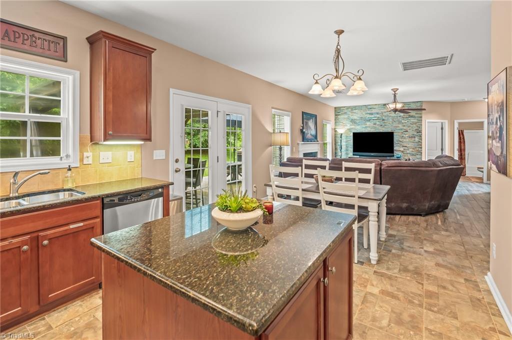 3941 Stafford Run Court, High Point, North Carolina image 18