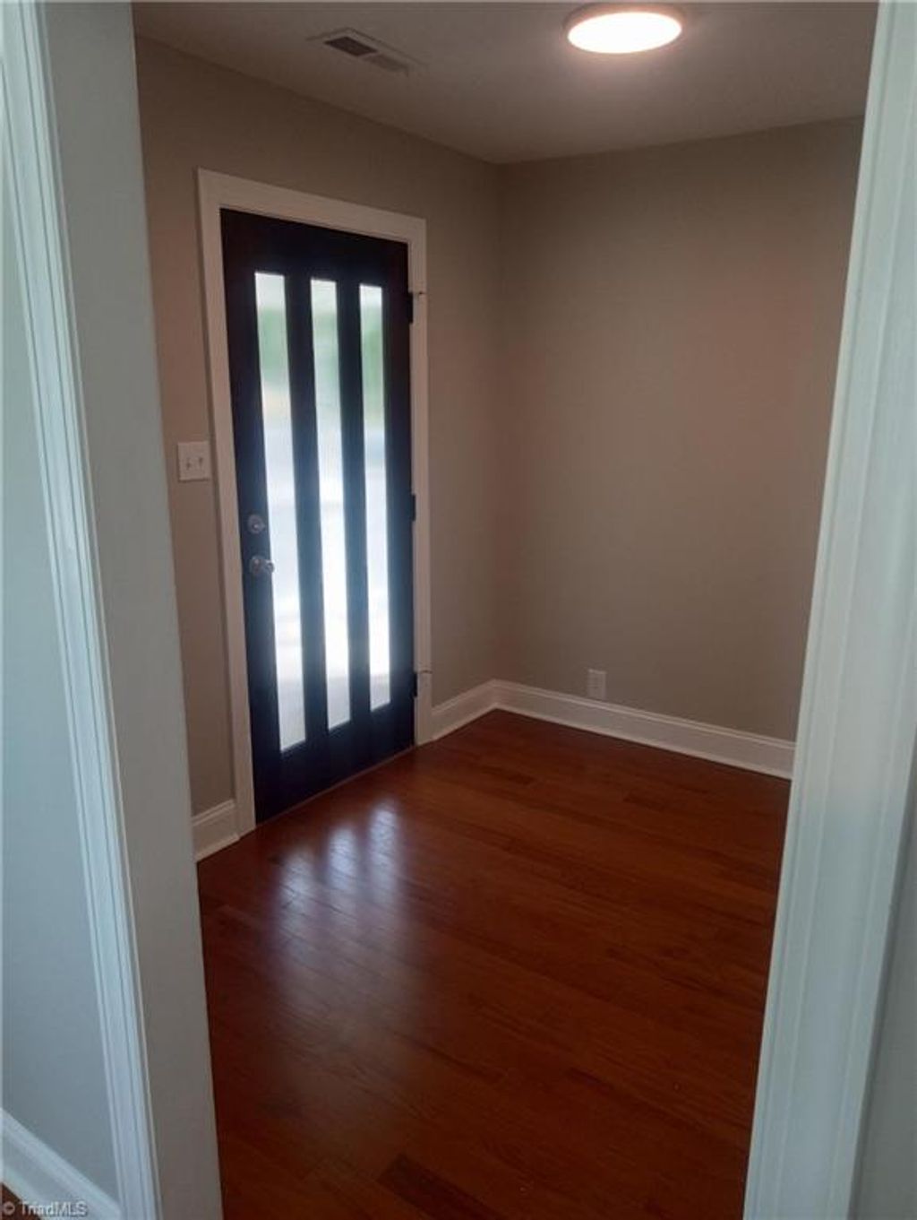 Photo of 1008 E Side Drive, Greensboro, NC 27406 (MLS # 1218959)