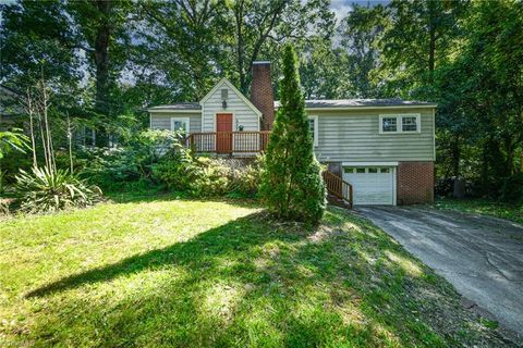 Homes For Sale - 627 Lee Street<br/> Randolph County, Asheboro, NC 27203