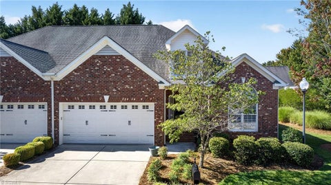 Condo For Sale - 6 Jacobs Way<br/> Greensboro, NC 27455