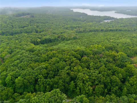 Vacant Land For Sale - 171 Seminole Trail<br/> New London, NC 28127