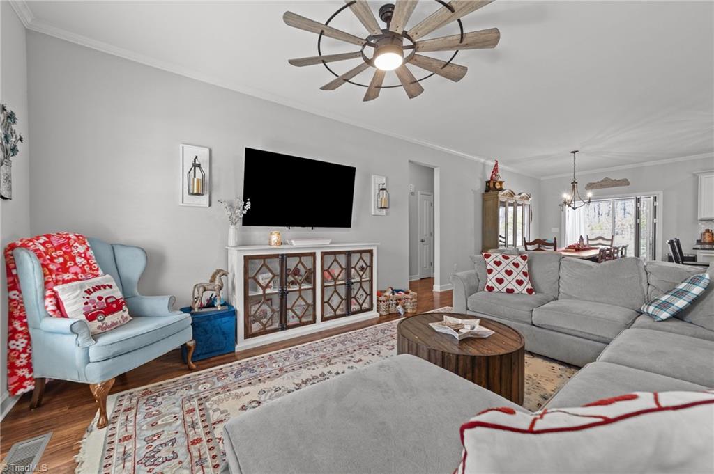 384 Twin Creeks Drive, Stokesdale, North Carolina image 4