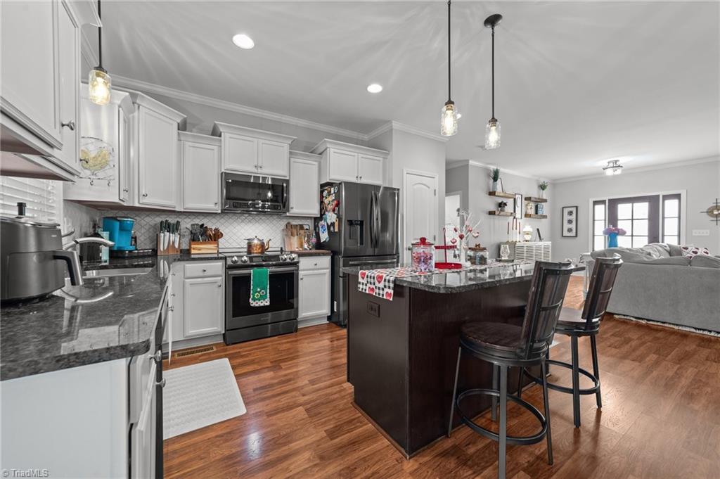 384 Twin Creeks Drive, Stokesdale, North Carolina image 11