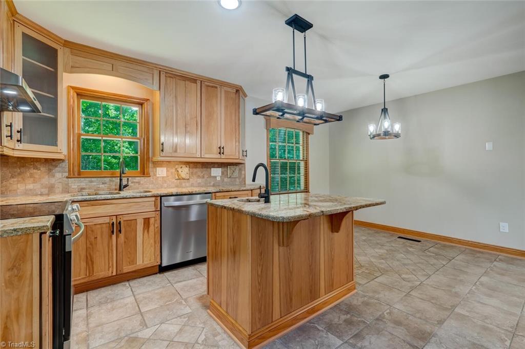 761 Butter Road, Reidsville, North Carolina image 20