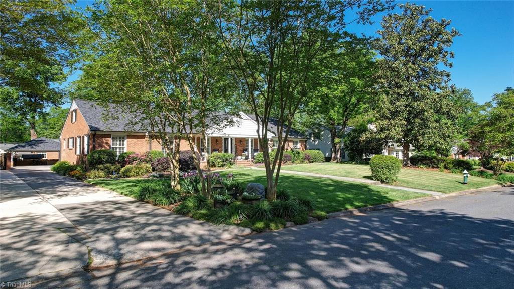 2307 Danbury Road, Greensboro, North Carolina image 2