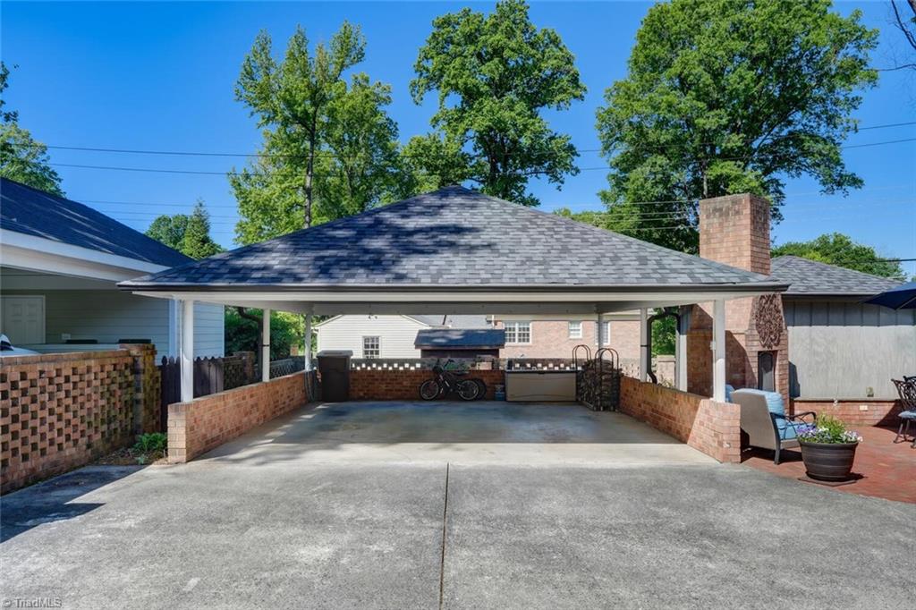 2307 Danbury Road, Greensboro, North Carolina image 41