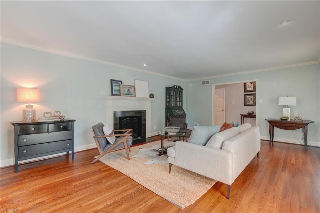 2307 Danbury Road, Greensboro, North Carolina image 10