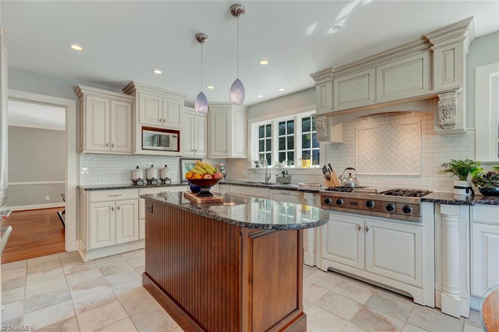 2307 Danbury Road, Greensboro, North Carolina image 17