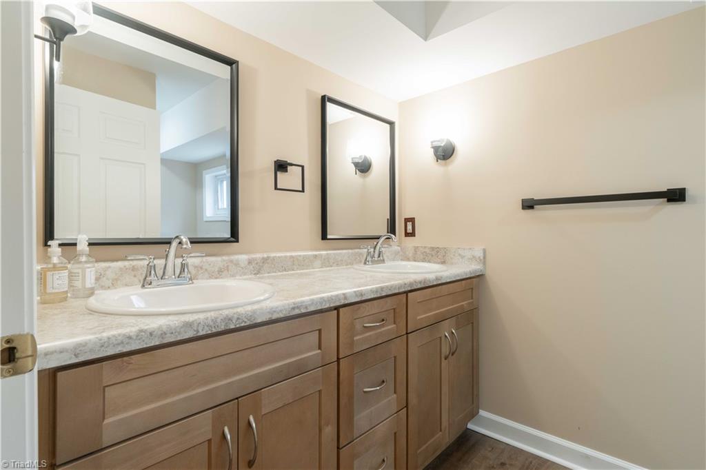 7990 Styers Ferry Road, Clemmons, North Carolina image 41
