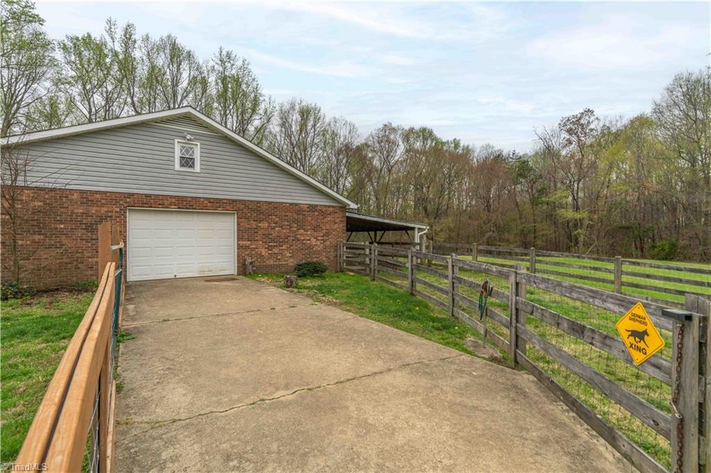 7990 Styers Ferry Road, Clemmons, North Carolina image 47