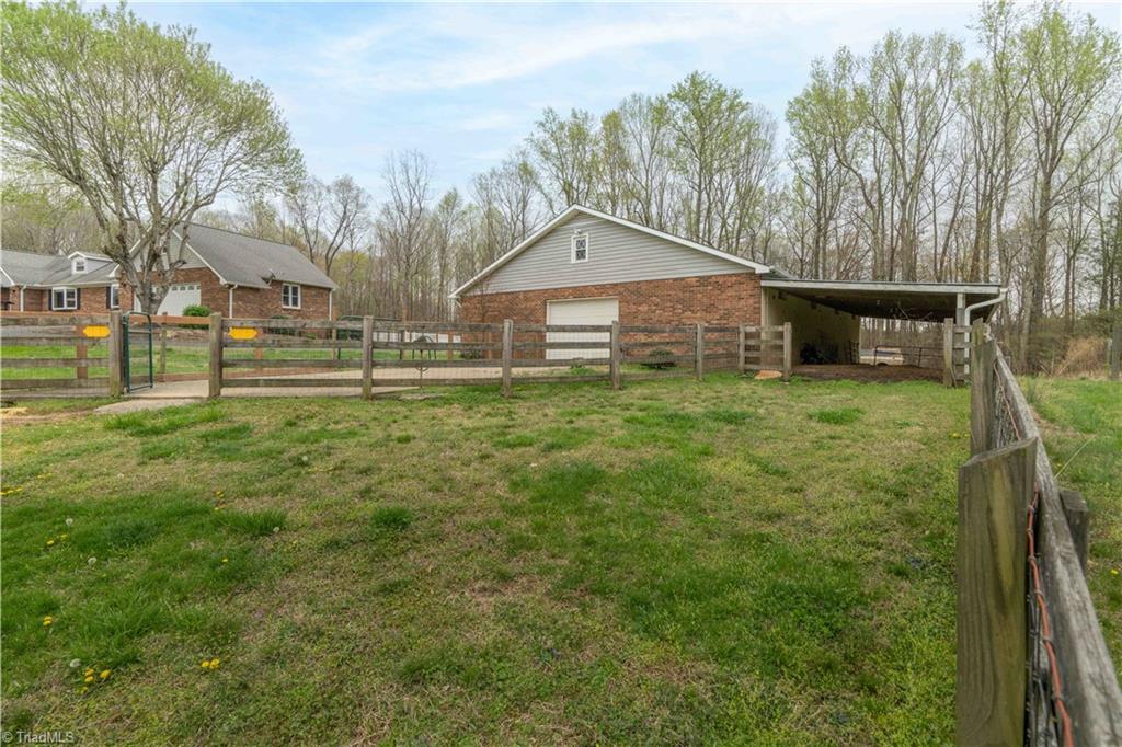 7990 Styers Ferry Road, Clemmons, North Carolina image 46