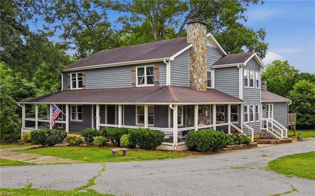 Photo of 122 Helleri Circle, Advance, NC 27006 (MLS # 1225740)