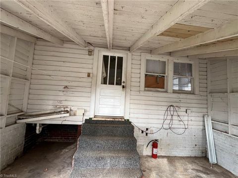 A home in Mount Airy