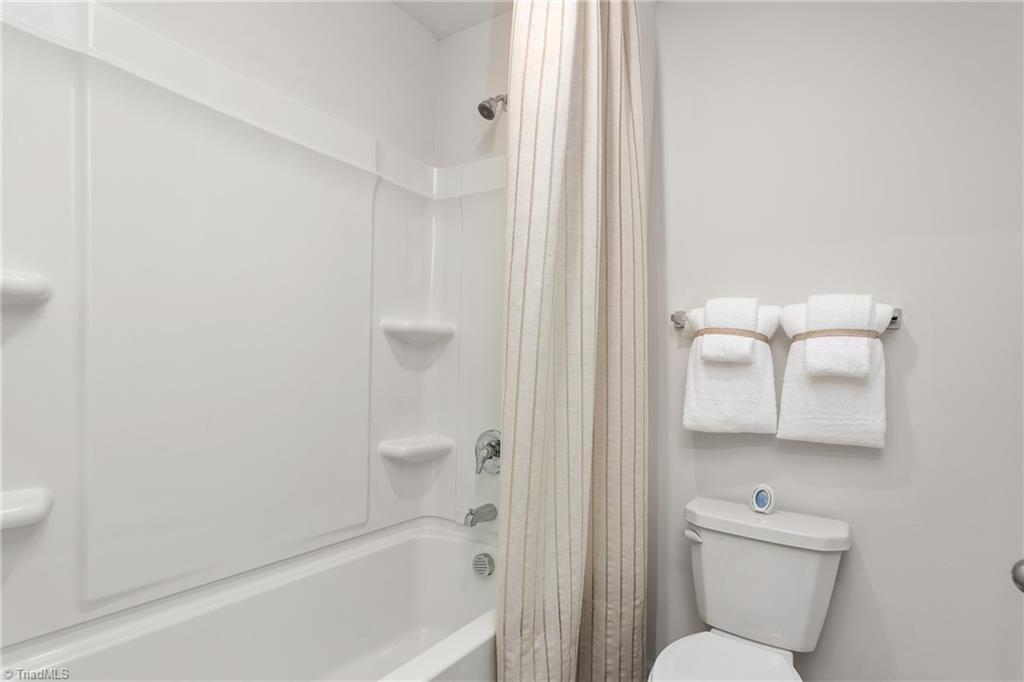6616 Grogan Hill Road, Whitsett, North Carolina image 35