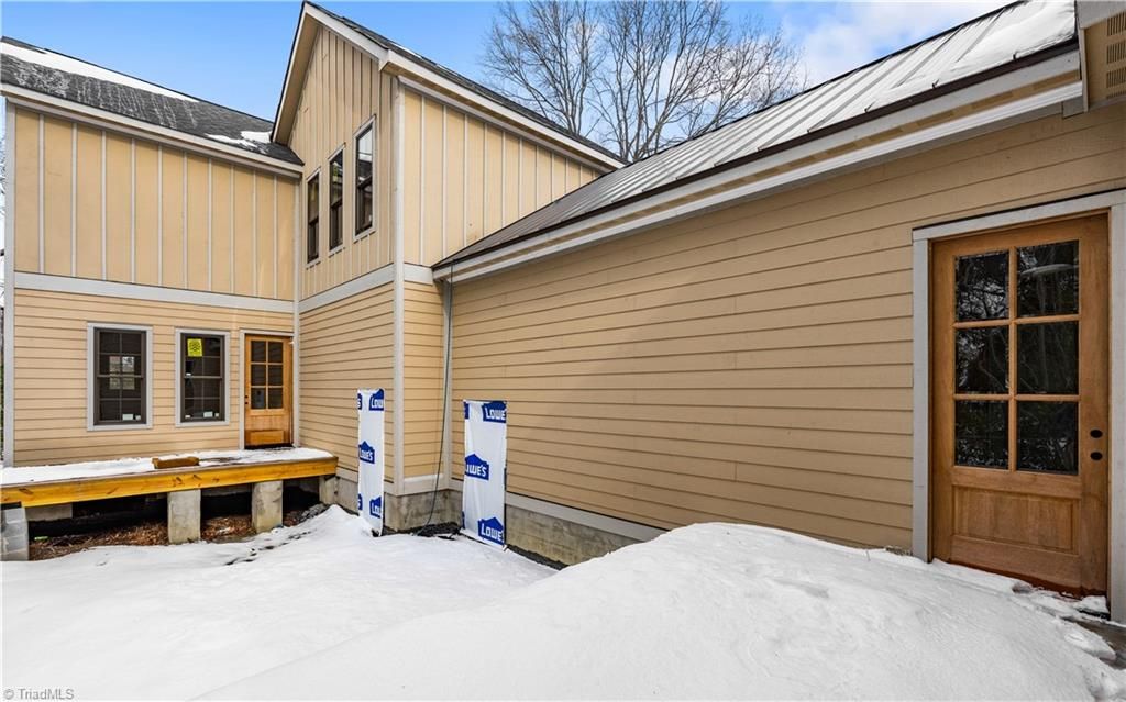 Photo of 901 Cherry Street, Greensboro, NC 27401 (MLS # 1205960)