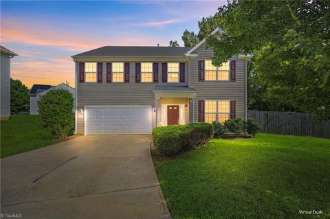 Homes For Sale - 1103 Southwind Court<br/> Mebane, NC 27302