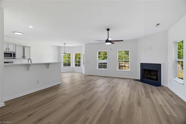 5911 Laurel Creek Court, photo 4 of 23