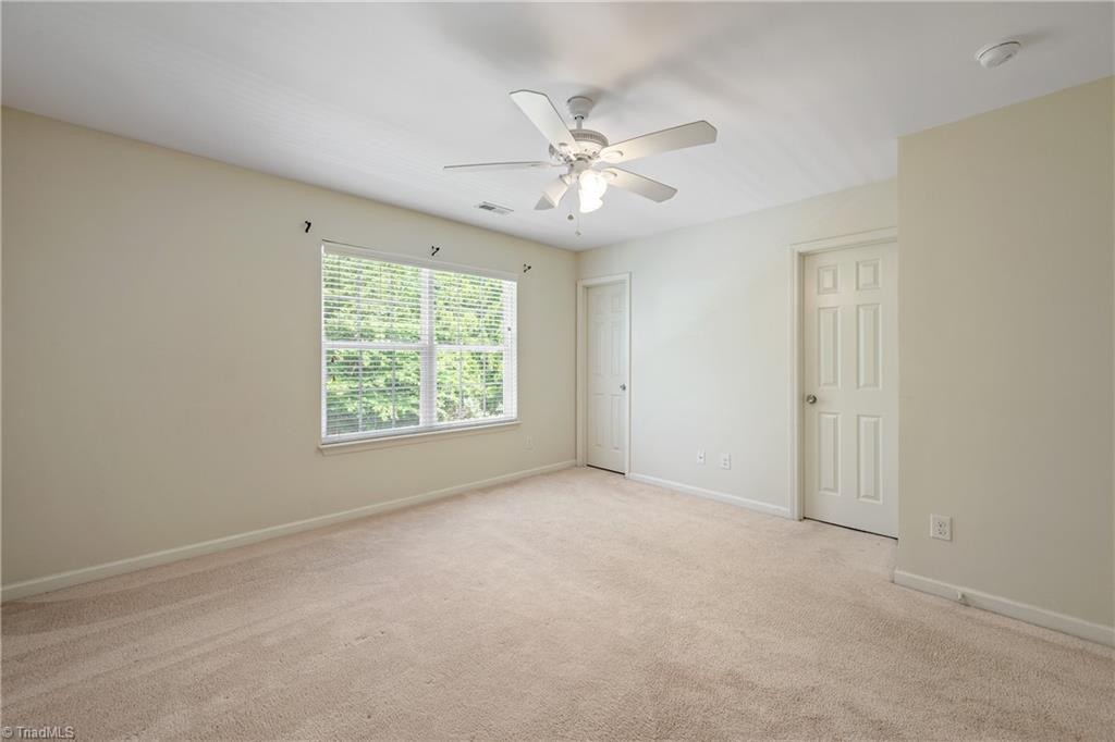 825 Central Park Avenue, Greensboro, North Carolina image 17