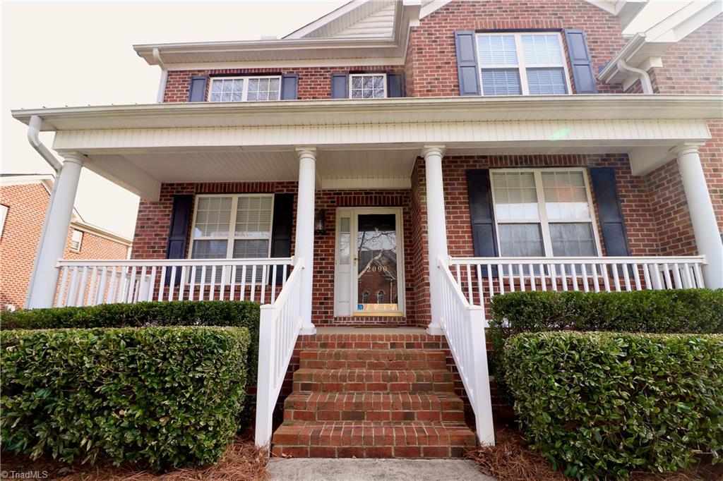 2090 Waterford Village Drive, Clemmons, North Carolina image 2