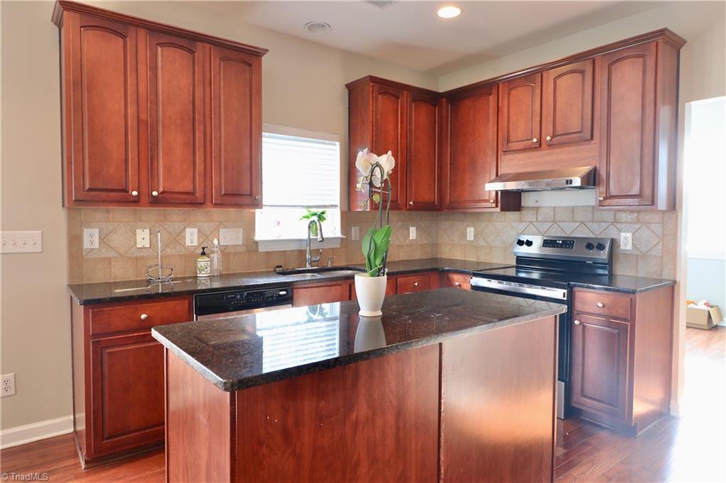 2090 Waterford Village Drive, Clemmons, North Carolina image 8