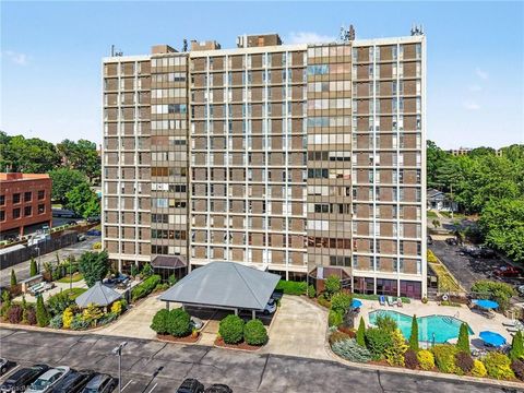 Condo For Sale - 1101 N Elm Street #505<br/> Guilford County, Greensboro, NC 27401
