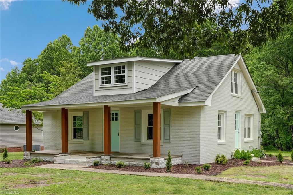 222 S Edgewood Road, Eden, North Carolina image 1