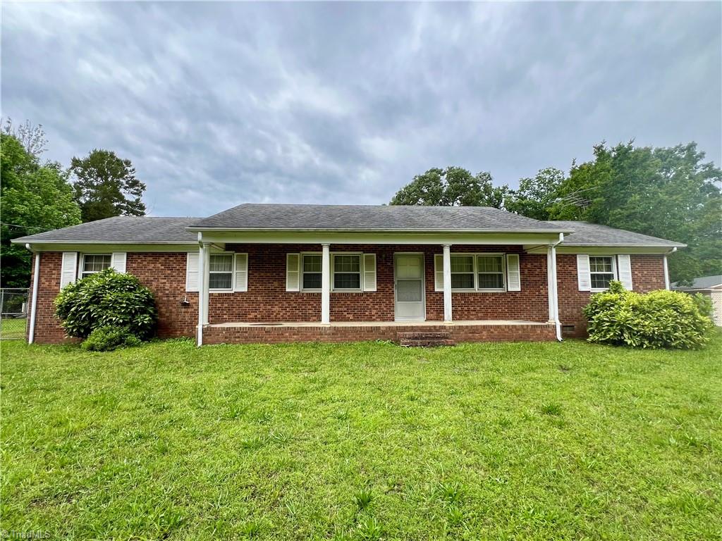 5261 Windemere Circle, Trinity, North Carolina image 1