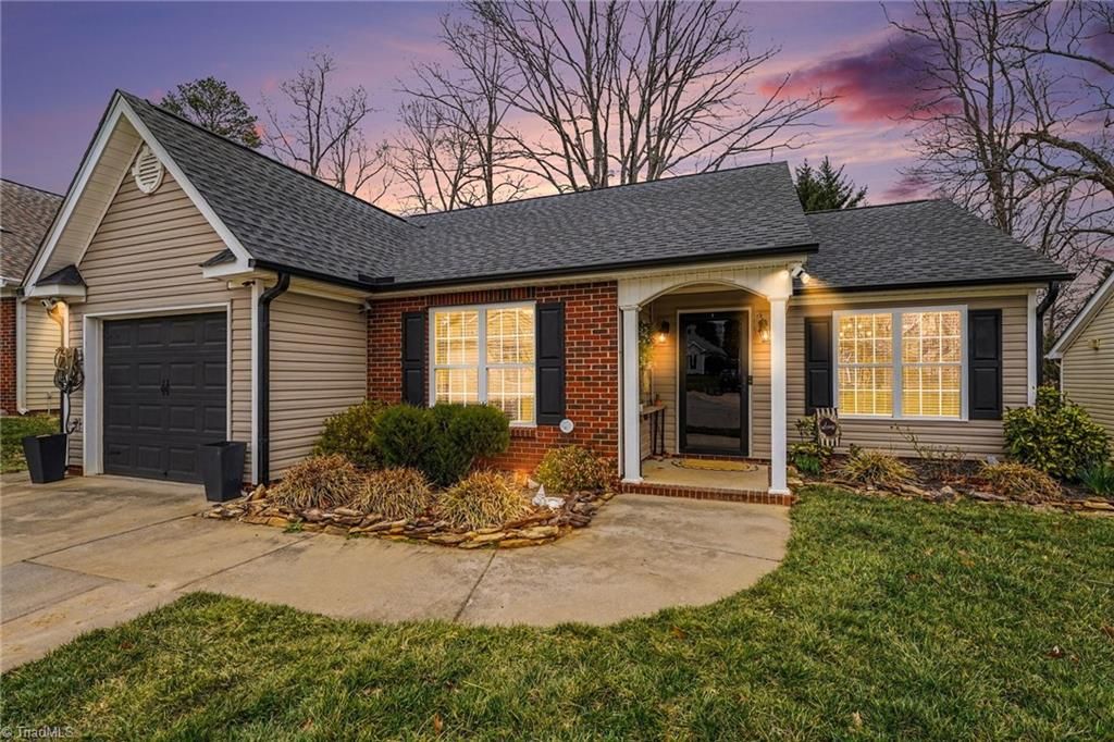 Photo of 1821 Pope Hill Court, Kernersville, NC 27284 (MLS # 1218390)