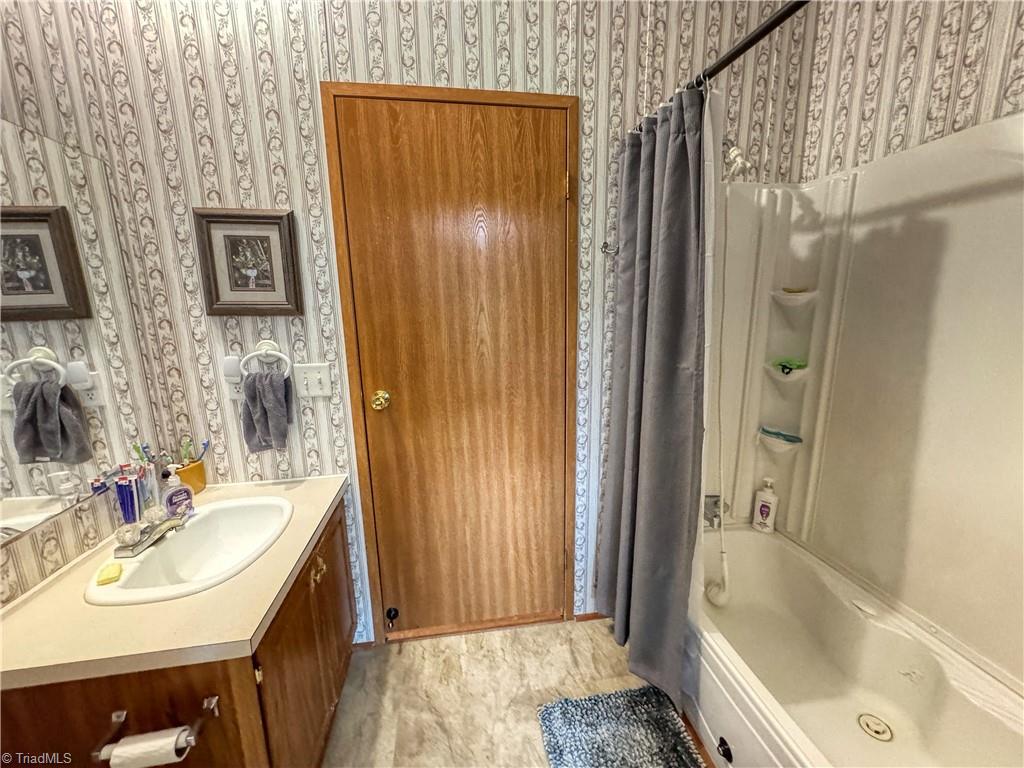996 Surratt Road, Denton, North Carolina image 25