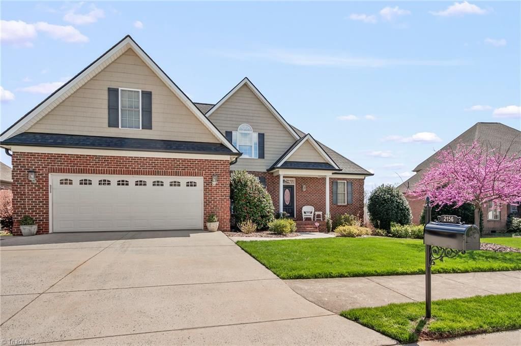 Photo of 2156 Waterford Village Drive, Clemmons, NC 27012 (MLS # 1212799)