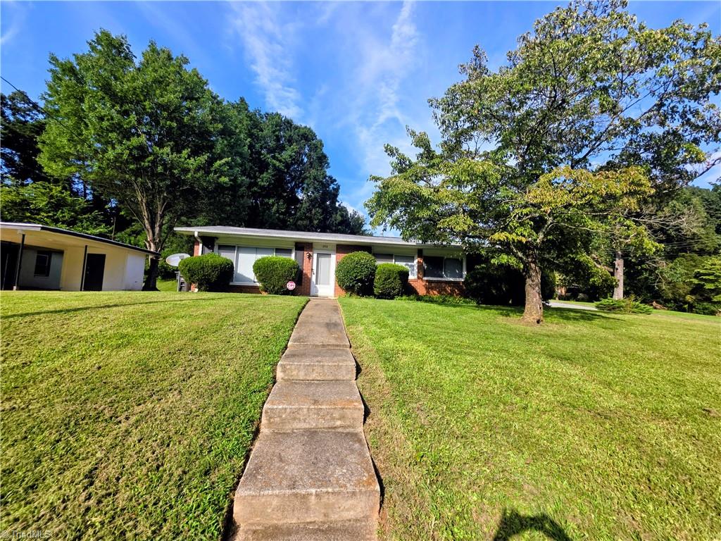 1288 Cloister Drive