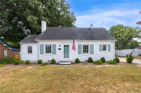 A home in Kernersville