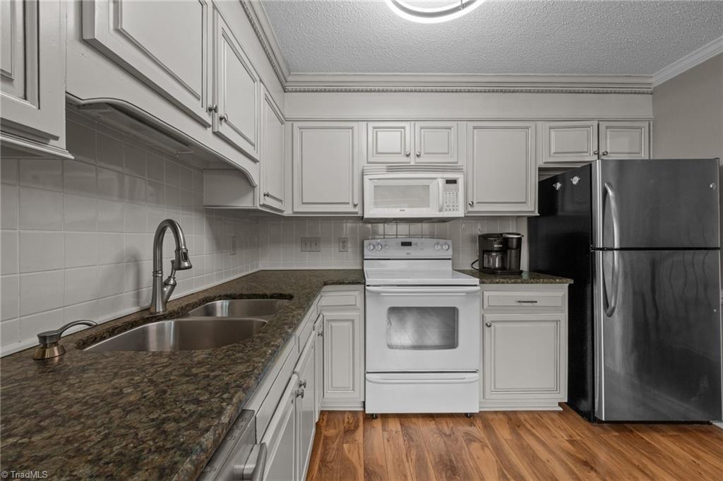 1105 Yellowbell Place, Greensboro, North Carolina image 13