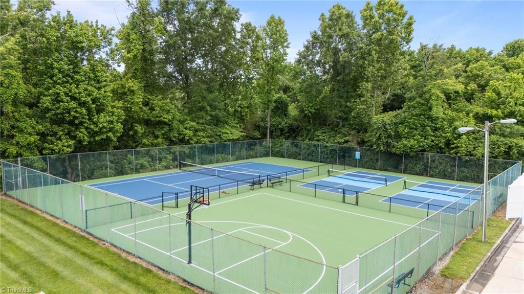 1105 Yellowbell Place, Greensboro, North Carolina image 3