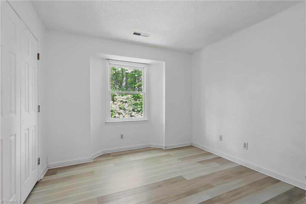 2328 W Vandalia Road #K, Greensboro, North Carolina image 5