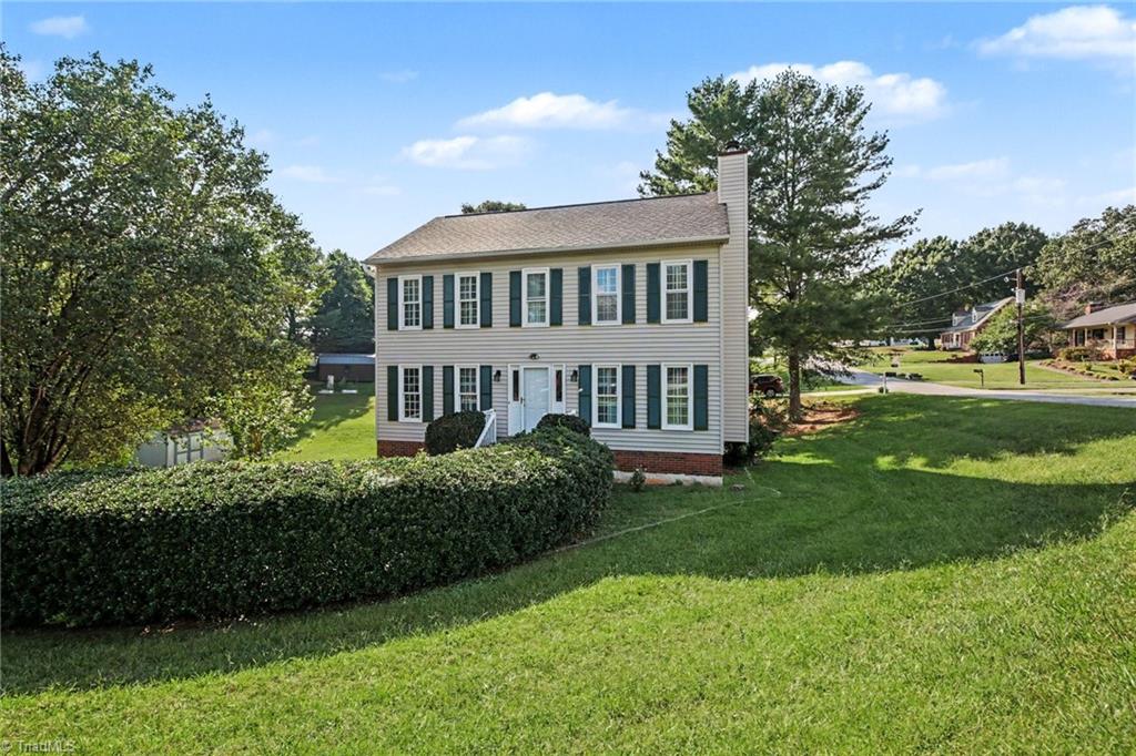 2500 Newington Court