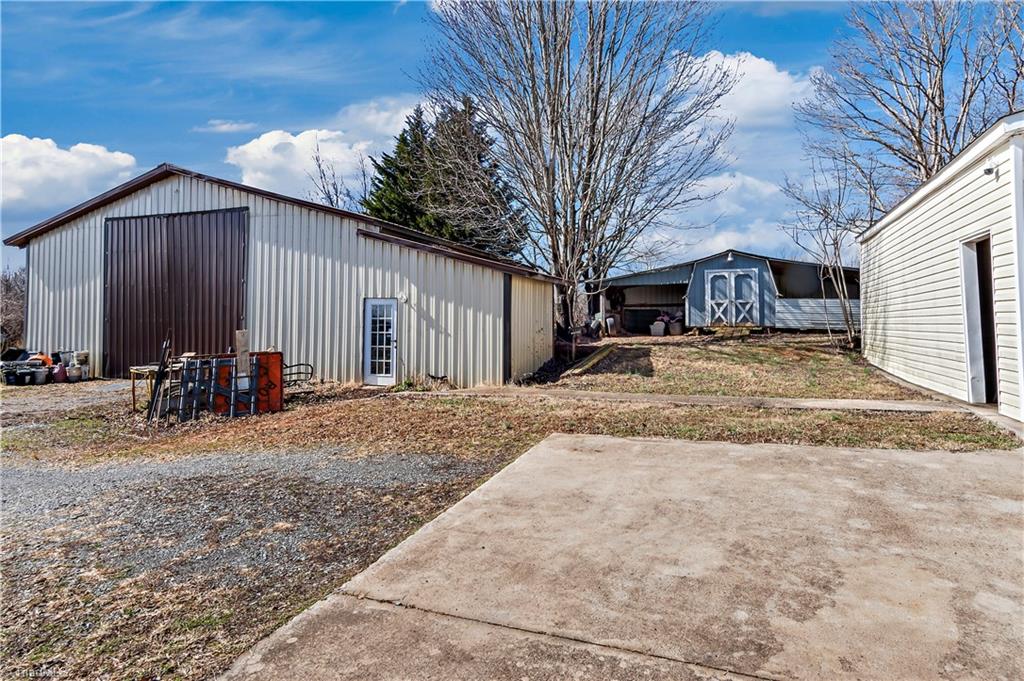 472 Oak Hollow Drive, Thurmond, North Carolina image 29