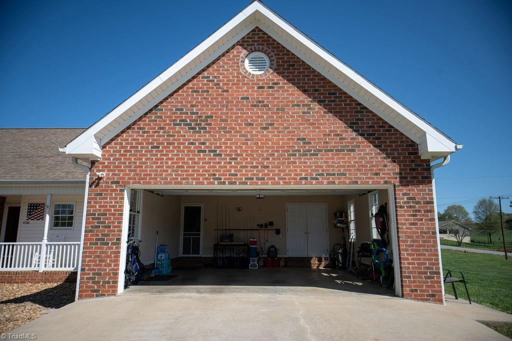 4106 Double B Trail, Hamptonville, North Carolina image 18