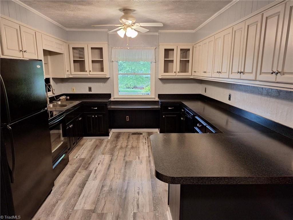 116 Strawberry Lane, Mount Airy, North Carolina image 7