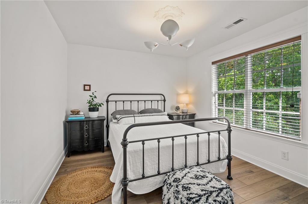 4632 Village Square Court, Greensboro, North Carolina image 37