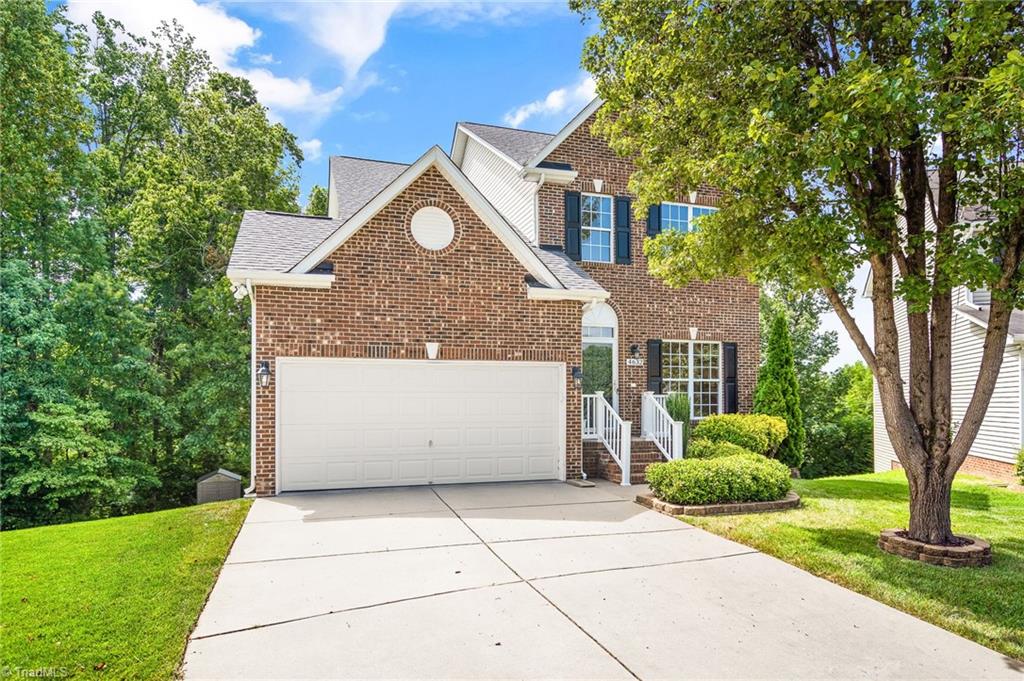 4632 Village Square Court, Greensboro, North Carolina image 2