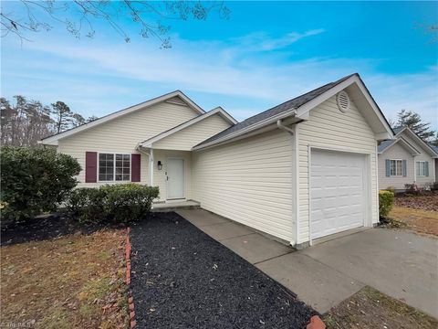 2410 Stratford Lake Road Winston-Salem NC 27103