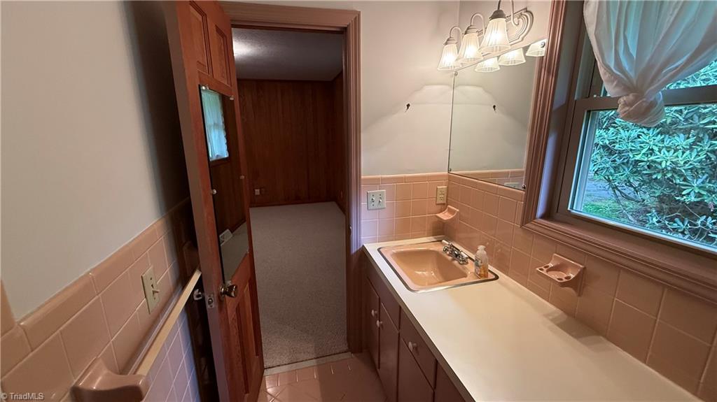 194 Abbey Road, Boone, North Carolina image 29