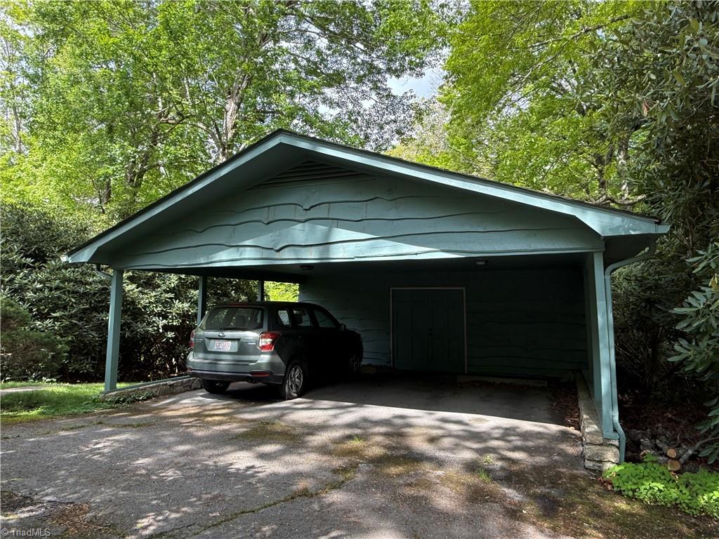 194 Abbey Road, Boone, North Carolina image 8