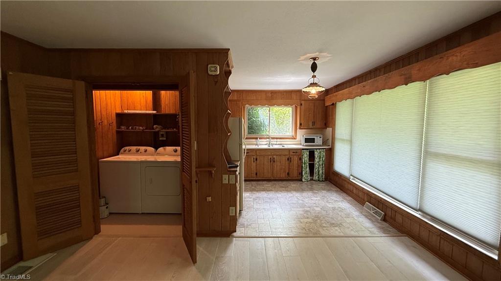 194 Abbey Road, Boone, North Carolina image 18