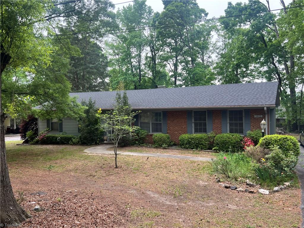 5899 Ashbrook Circle, Archdale, North Carolina image 2