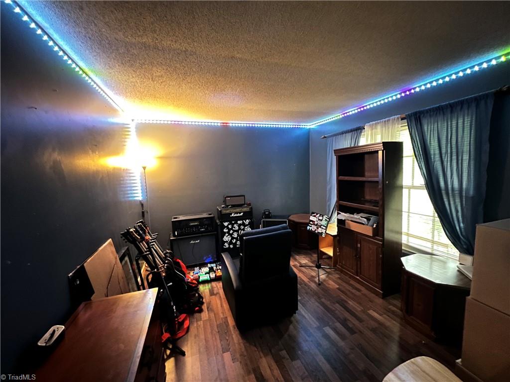 5899 Ashbrook Circle, Archdale, North Carolina image 9