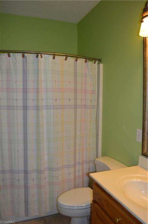 198 Savannah Lane, Mount Airy, North Carolina image 18
