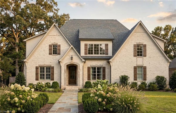 7636 BRAELANDS DR, SUMMERFIELD, NC 27358 - Image c69dbd603ccce79659f32904ffd73095/437819092