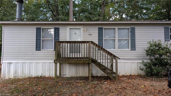 8007 CAIN WOOD CT, WALKERTOWN, NC 27051 - Image c69f64ebafdbf07b4e824efaf2573096/2420812705